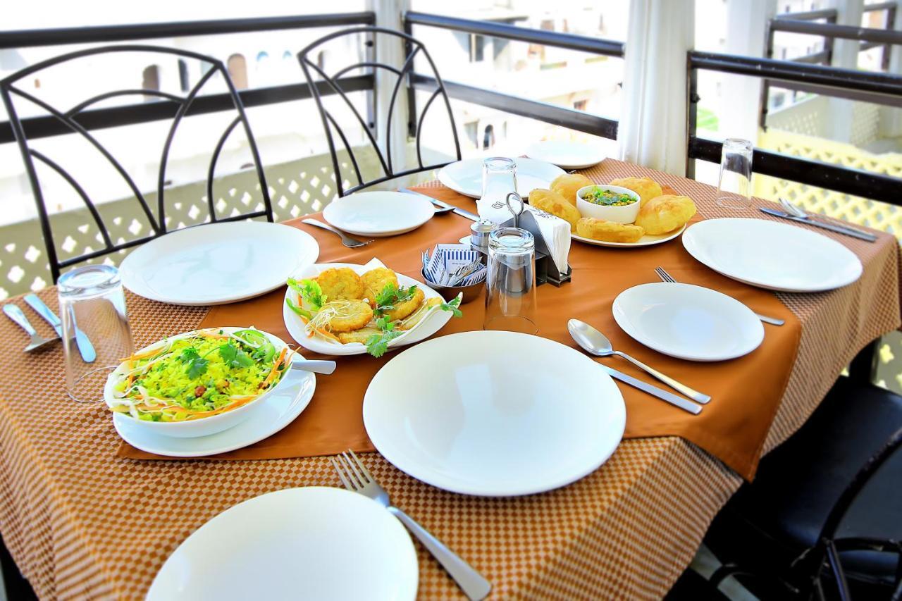 Hotel Royal Pratap Niwas Udaipur Extérieur photo